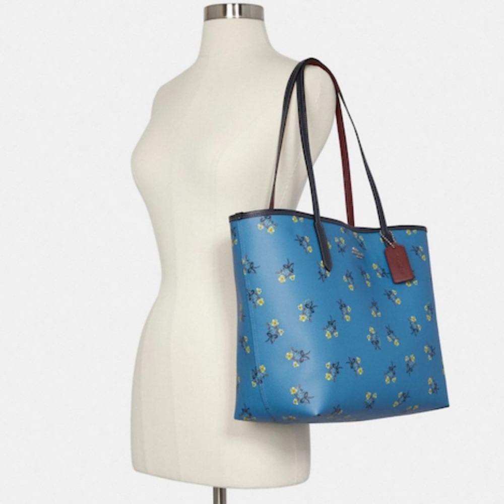 Coach City Tote & Wristlet Set With Floral Bow Print - Picture 8 of 12